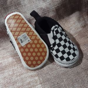 NWOT Baby Vans - Crib shoes